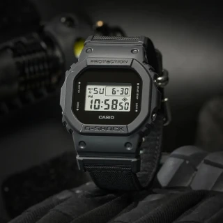 【CASIO 卡西歐】G-SHOCK Cordura尼龍錶帶電子錶 母親節 禮物(DW-5600BCE-1)