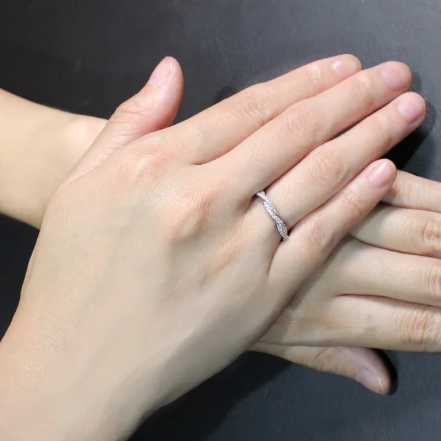 【ALUXE 亞立詩】18K金 鑽石戒指 纏繞之愛 RW0821
