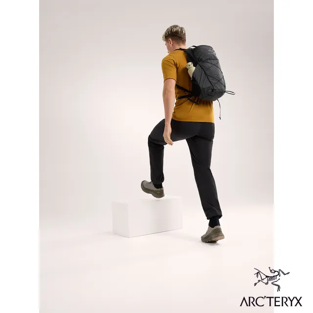 【Arcteryx 始祖鳥】Aerios 18L 輕量登山背包(黑)