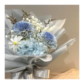 【芙蘿菈花園】｜母親節花禮｜索拉康乃馨花束-藍灰(附開窗提袋)