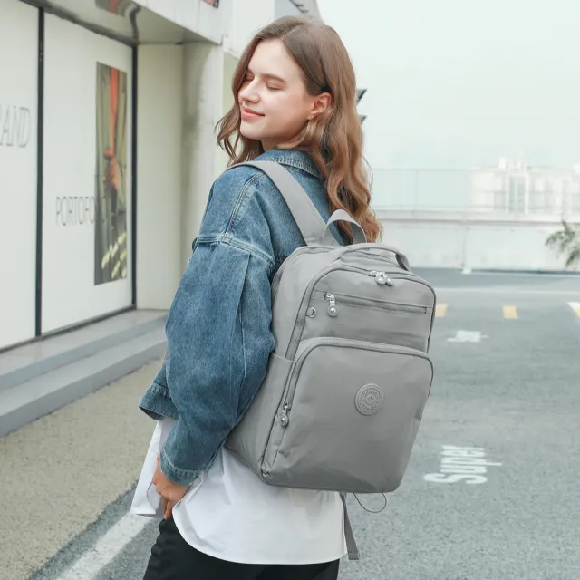 【iBrand】雙11 輕盈防潑水素色雙拉鍊尼龍後背包-大(防水包 多色任選)