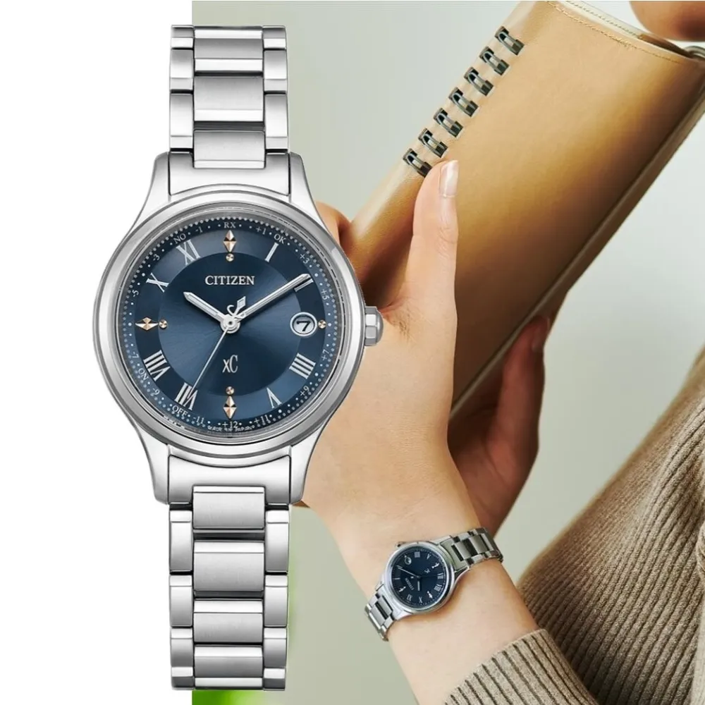 【CITIZEN 星辰】XC  羅馬數字時標 鈦金屬光動能電波女錶 27mm(ES9490-61L)