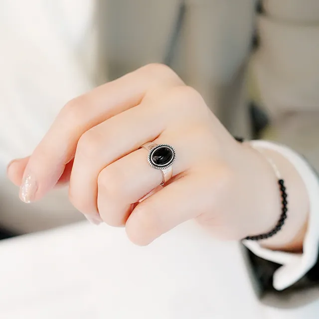 【BLUMA】黑瑪瑙古典王妃純銀戒指(天然水晶 個性 復古 食指戒 可調式女生戒子 飾品禮盒)