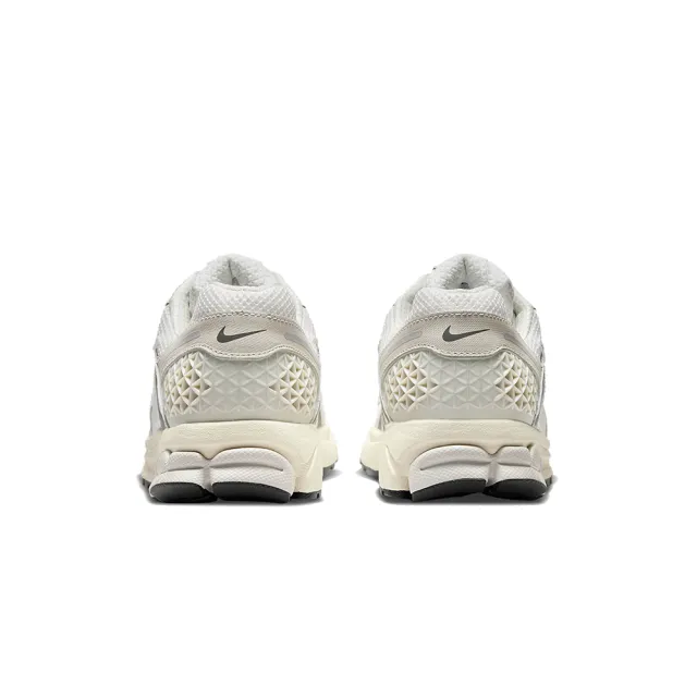 【NIKE 耐吉】慢跑鞋 運動鞋 NIKE ZOOM VOMERO 5 男 - HF0731007