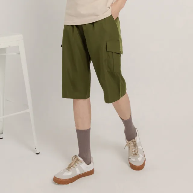 【OB 嚴選】細緻素色多口袋工裝風短褲 《KL1533》
