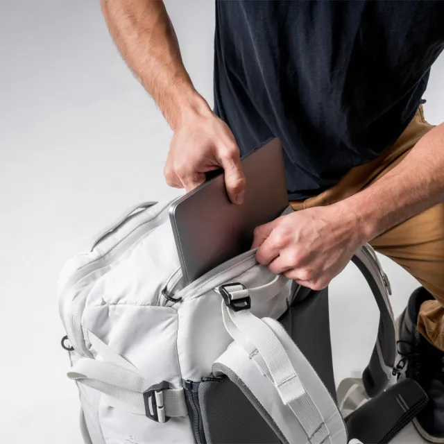 【Matador 鬥牛士】雙11 GlobeRider45 Travel Backpack 環球探索壯遊背包45L - 灰白色(