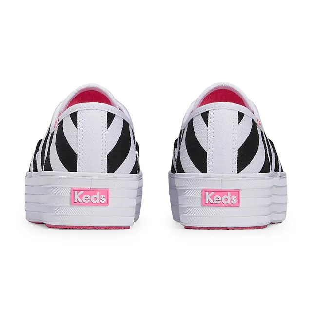 【Keds】BARBIE POINT STRIPED 芭比聯名時髦條紋尖頭厚底帆布休閒鞋-黑白(9241W234998)