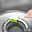 【GOOD LIFE 品好生活】日本製 廚房排水口V型清潔刷/去污刷（綠色）(日本直送 均一價)