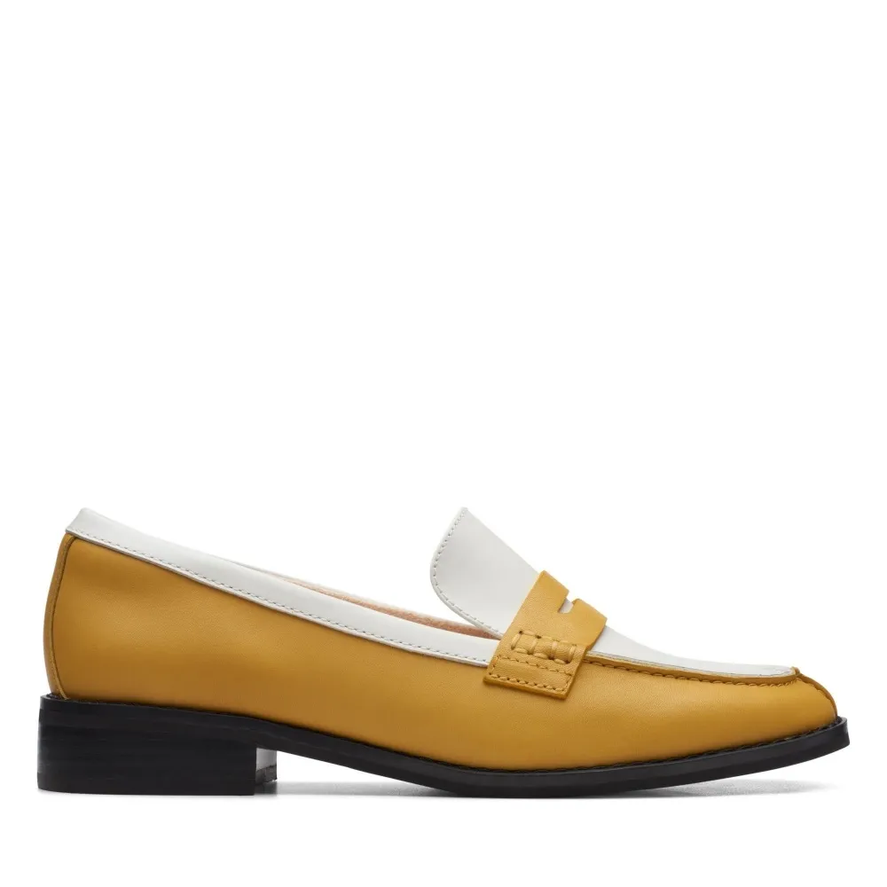 【Clarks】女鞋Yellow Leather經典雙色樂福便士鞋 黃色(CLF70367D)