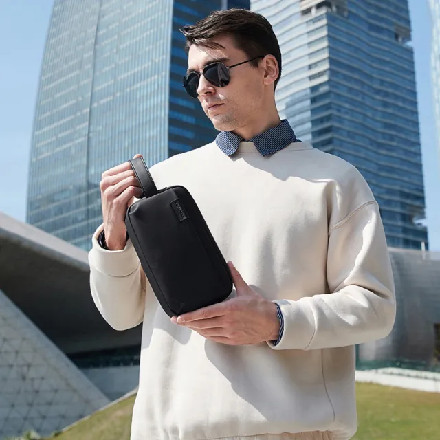 【PUSH!】戶外休閒用品 男士新款手拿包 時尚簡約輕便手拎包 休閒手抓包手包男(手拿包 U76)