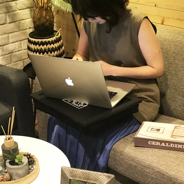 【YU Living 信歐傢居】北歐風膝上桌軟墊 電腦桌膝上墊 膝上墊 懶人墊(黑色)