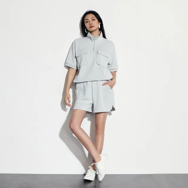 【GAP】女裝 Logo防曬立領短袖T恤-淺灰色(520595)