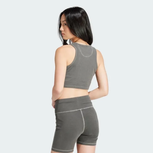 【adidas 愛迪達】ESS+ Crop Tank 女 短版 背心 運動 休閒 日常 舒適 基本款 深灰(IU2709)