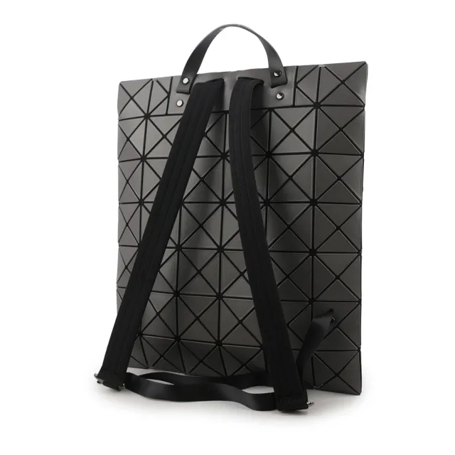 【ISSEY MIYAKE 三宅一生】BAO BAO LUCENT 啞光霧面扁形後背包(炭灰色)