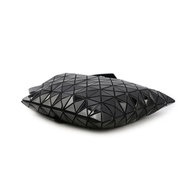 【ISSEY MIYAKE 三宅一生】BAO BAO PRISM 7X7 亮面手提包(黑色)