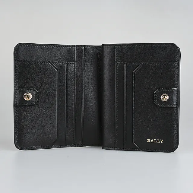 【BALLY】DAKI金字金屬LOGO紅白條紋絎縫菱格紋羊皮4卡扣式短夾(黑)