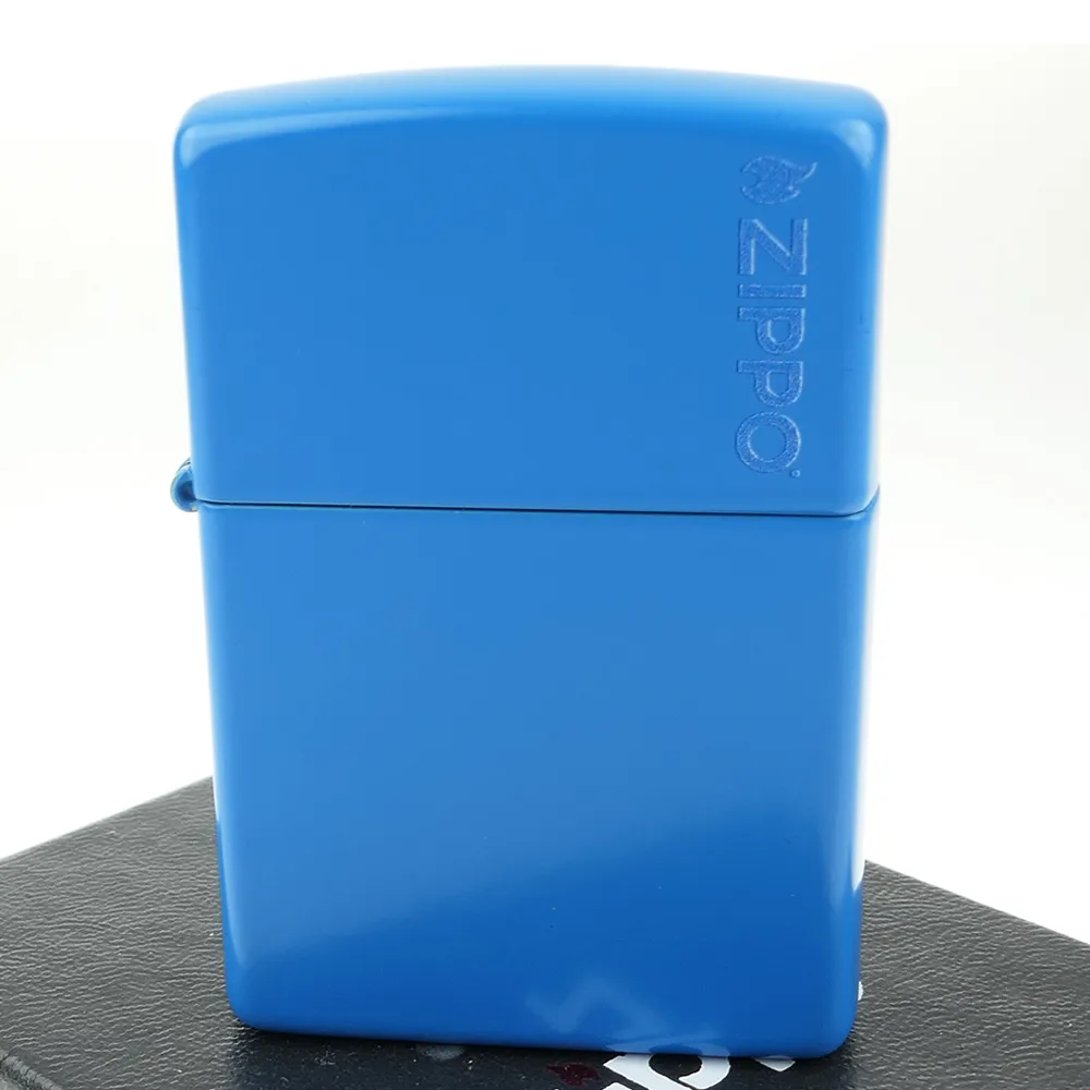 【Zippo】美系~Sky Blue Matte-天藍色烤漆-LOGO字樣打火機