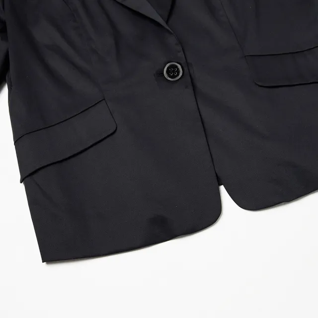 【ILEY 伊蕾】率性簡約薄棉西裝外套(黑色；M-XL；1241074724)