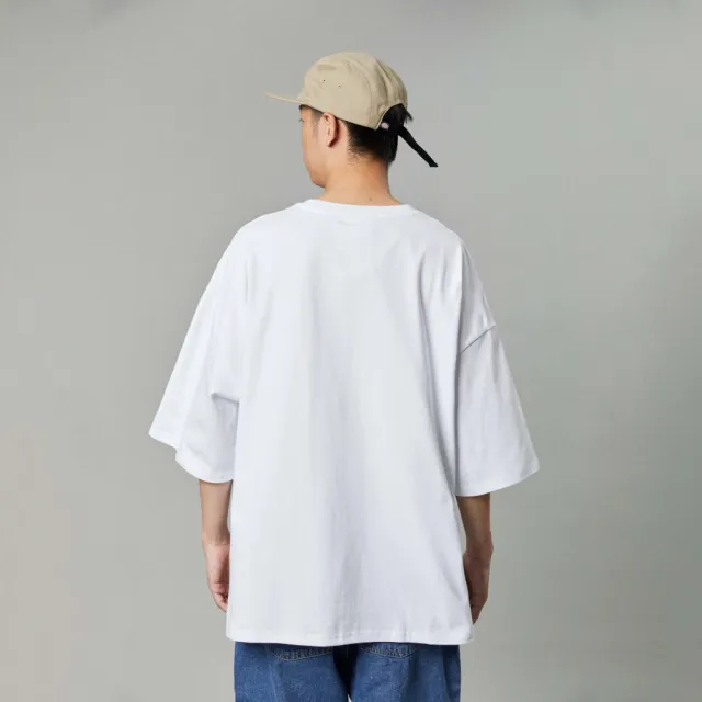 【Dickies】男女款白色重磅純棉胸前口袋設計寬鬆短袖T恤｜DK013111C4D
