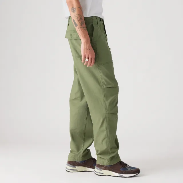 【LEVIS】男款 LOOSE寬鬆抽繩工作褲 / 軍綠 熱賣單品 A9210-0004