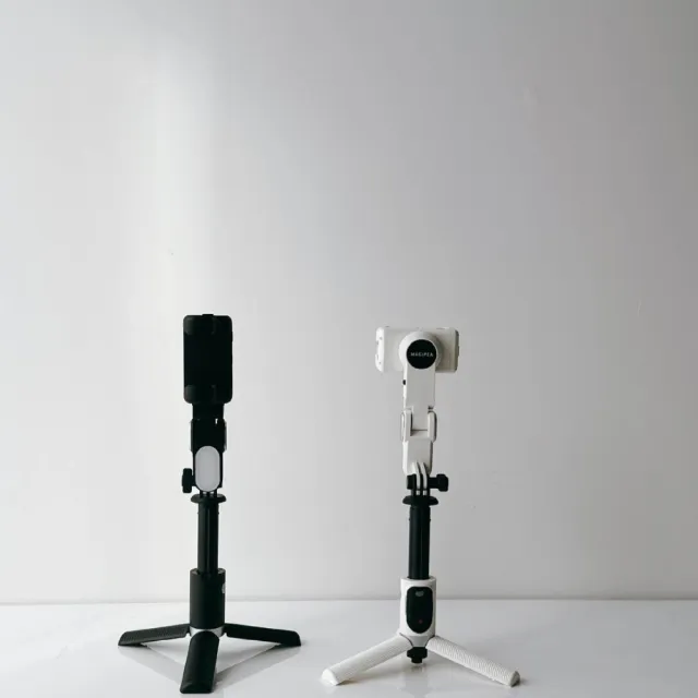 【MAGIPEA】美極品AI跟拍單軸三腳穩定器 自拍棒(附補光燈版_360度無死角環繞AI跟拍)