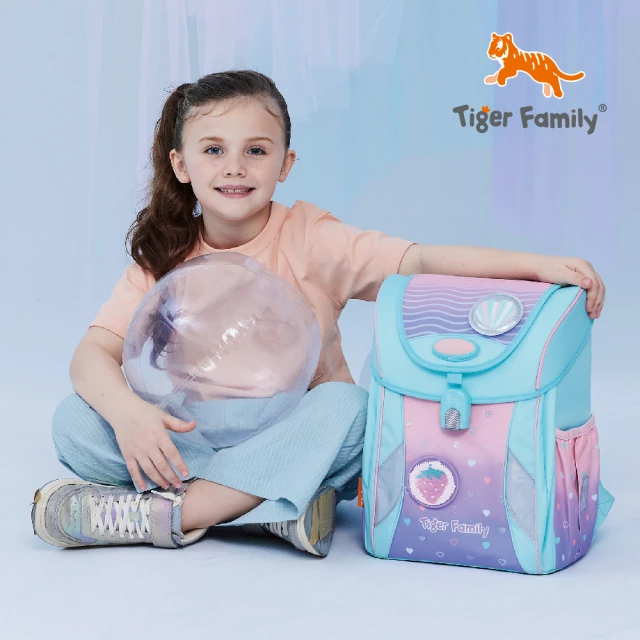 【Tiger Family】學院風護童安全燈超輕量護脊書包Pro 2-全新升級版(125-150CM適用)