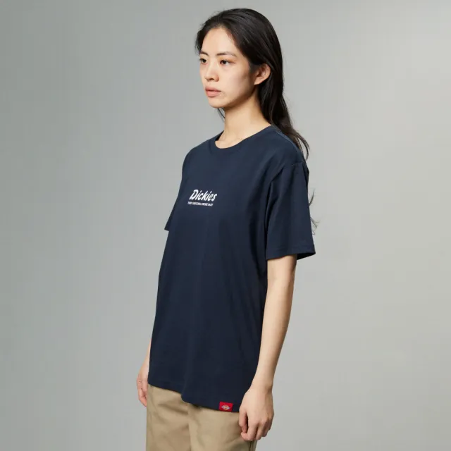 【Dickies】男女款深海軍藍純棉背面大圖案品牌印花短袖T恤｜DK0A87MHCG7