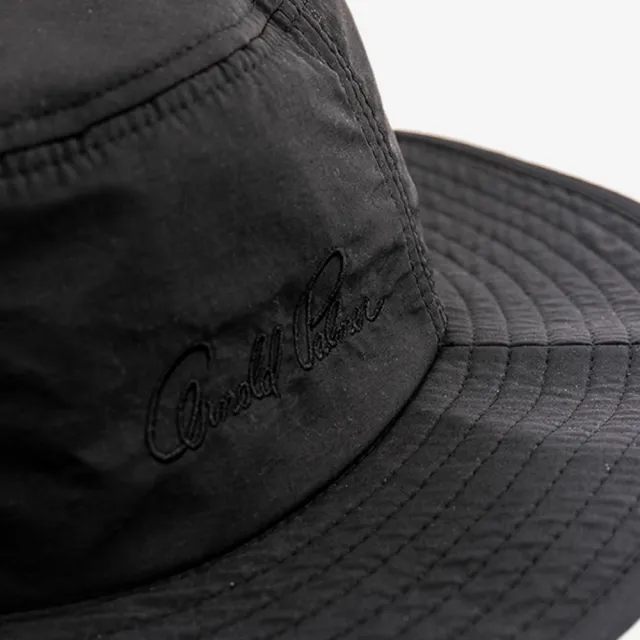 【Arnold Palmer 雨傘】配件-草寫LOGO遮陽帽(黑色)