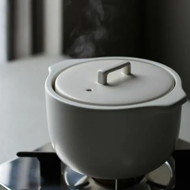 【Kinto】KAKOMI 炊飯鍋 1.2L-黑(瓷器鍋 悶煮鍋 IH爐可用鍋)