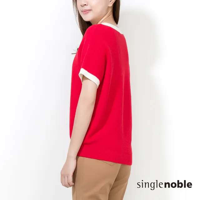 【SingleNoble 獨身貴族】亮眼大紅撞色V領短袖線衫(1色)