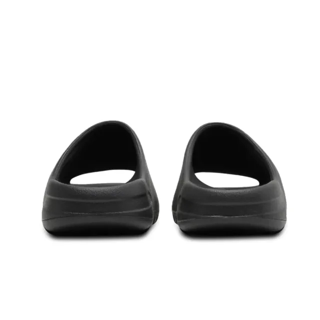 【adidas 愛迪達】Yeezy Slide Onyx 瑪瑙黑 拖鞋 HQ6448