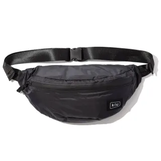 【KIU】日本 大容量胸腰包 防潮防潑水 男女適用(防水包 84900 黑色)