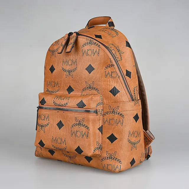 【MCM】MCM STARK MAXI VISETOS滿版印花LOGO小牛皮拉鍊後背包(小/棕)