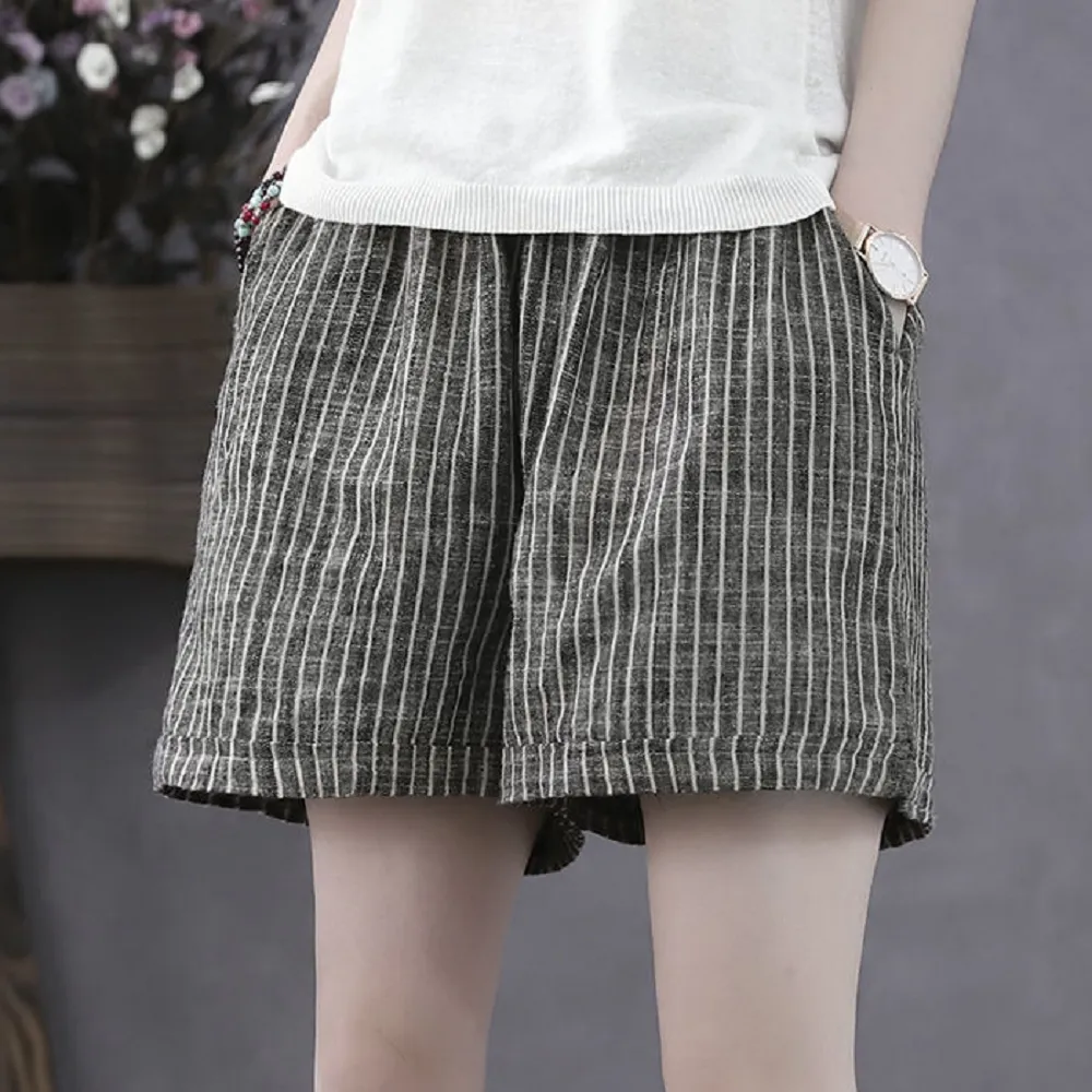 【Shiny 藍格子】復古條紋鬆緊腰寬鬆短褲 V3550 現+預(女裝)