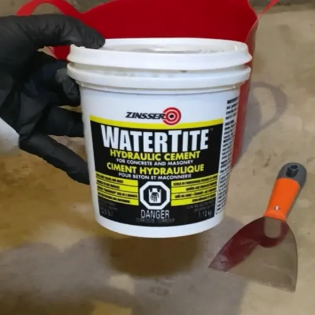 【RUST-OLEUM 樂立恩塗料】水淘汰抗負壓快速堵漏水泥(乾粉型 1.13kg 5074)