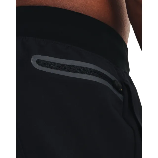 【UNDER ARMOUR】UA 男 Unstoppable Woven 錐型運動長褲_1352028-001(黑色)