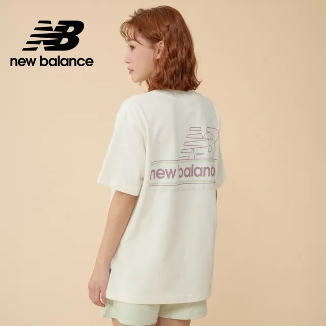 【NEW BALANCE】NB 背面圖案寬鬆短袖上衣_女性_杏白/藕紫色_WT43550ICW_WT43550SST(美版 版型偏大)