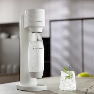 英國SodaStream 全新快扣氣泡水機超值組