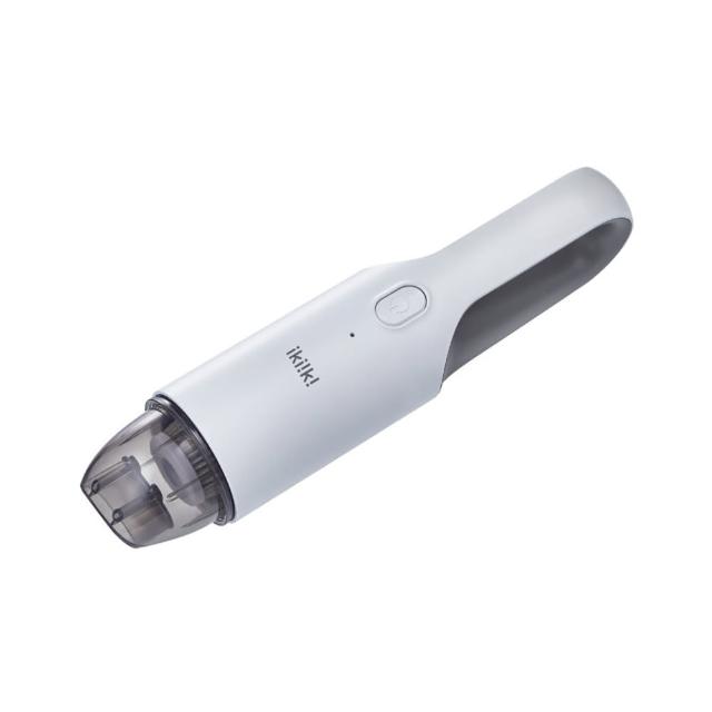 Ikiiki伊崎 IK-VC8005 無線手持吸塵器，白色系設計輕巧便攜，適合日常家用清潔。採用USB充電方式，充電約3.5小時，即可提供最大21分鐘續航力。容量100ml可洗式集塵筒，易於清潔維護。產品尺寸約W72 x D72 x H311 mm，重量僅0.66kg（含USB線），無線操作更自由。產地中國，享1年保固，BSMI認證無需檢驗。完美解決家居灰塵問題，提升清潔效率！