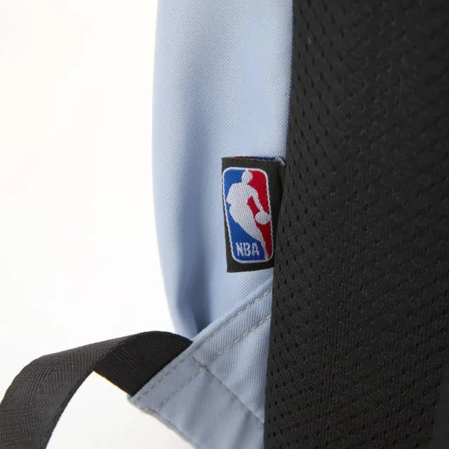 【NBA】NBA 隊伍徽章 後背包 淺藍(3425174081)