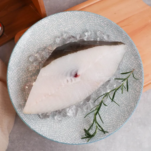 【巧食家】厚切大比目魚X3包(真空包裝 360g/包)