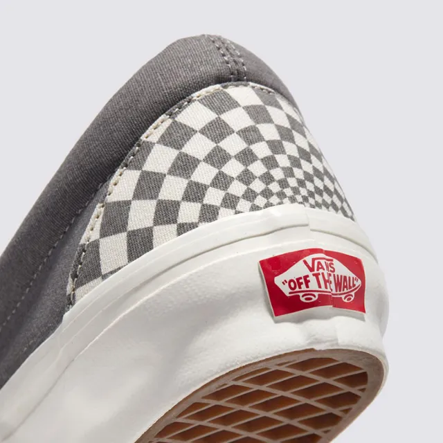 【VANS 官方旗艦】MTE Slip-On Reissue 98 男女款灰棕色變形棋盤格滑板鞋