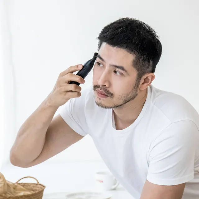 【URBANER 奧本】MB-062B 頂級水洗電動修容刀(修眉刀/修容刀/除毛刀)