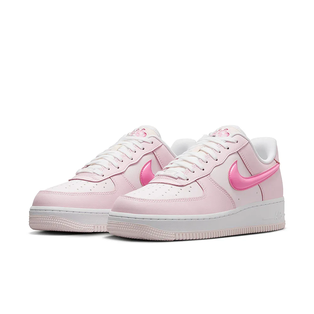 【NIKE 耐吉】休閒鞋 女鞋 運動鞋 AF1 WMNS AIR FORCE 1 07 LX 粉 HM3696-661