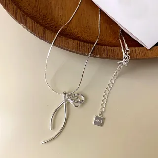 【LEESA】618 蛇骨鍊\蝴蝶結項鍊\簡約項鍊\細項鍊\韓國項鍊\日系項鍊\純銀項鍊\打結項鍊\ 