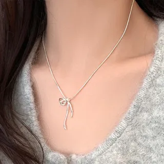 【LEESA】618 蛇骨鍊\蝴蝶結項鍊\簡約項鍊\細項鍊\韓國項鍊\日系項鍊\純銀項鍊\打結項鍊\ 