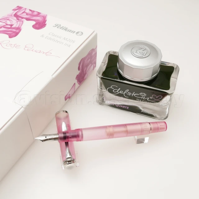 Pelikan 《M205 鋼筆 Rose Quartz 水晶玫瑰限定款》