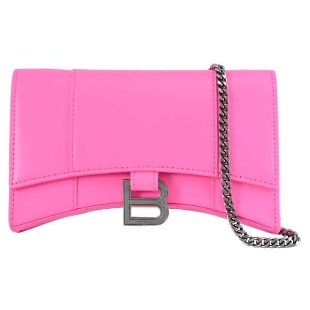 BALENCIAGA巴黎世家 Hourglass BALENCIAGA巴黎世家 Hourglass 兩用包,採用優質帆布與金屬外層材質,內裡為柔軟納帕皮革,呈現卡其色系與金色系的經典搭配。尺寸上長約19cm / 底長約22.5cm、寬約10cm、高約14cm,提把高度9cm,背帶可拆可調長約112cm,適合女男通用。釦式開口設計,內有一主袋,無外部夾層,義大利平行輸入真品,時尚實用肩揹包款式,完美展現巴黎世家風格。