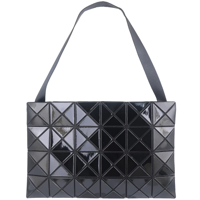 ISSEY MIYAKE 三宅一生 BAOBAO 亮面方格4x6斜背包(黑色/大)