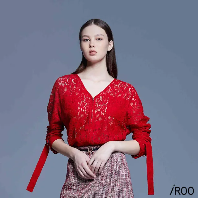 【iROO】紅蕾絲經典時尚罩衫